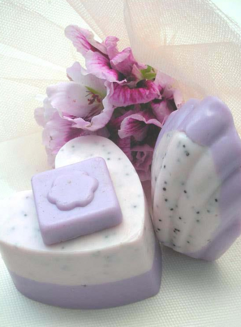 Mon Atelier Cosmétique - Bar à Gloss