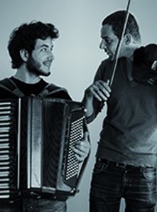 Entre chien et loup :  concert de violon et d'accordéon