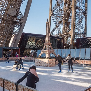 Patinoire Tour Eiffel