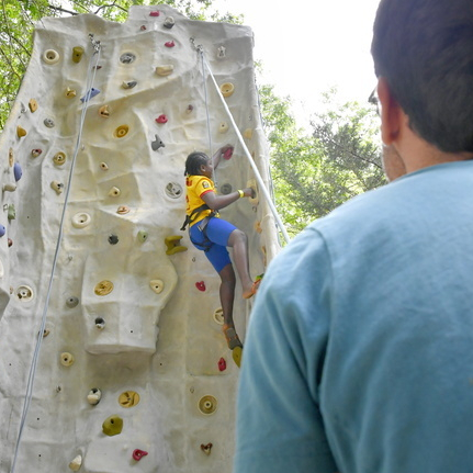 Bouge ton été 2025 à Nantes : escalade