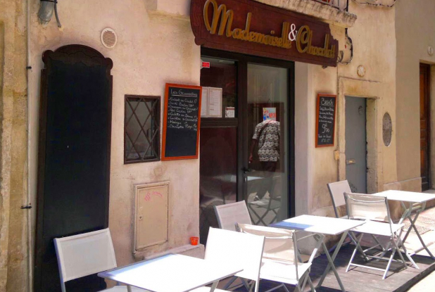 Mademoiselle & Chocolat : extérieur