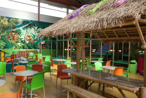 Fun City Cannes : Restauration