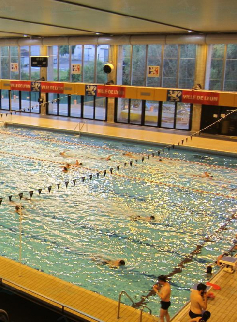 Piscines A Lyon Parcs Aquatiques Activites Enfant Citizenkid