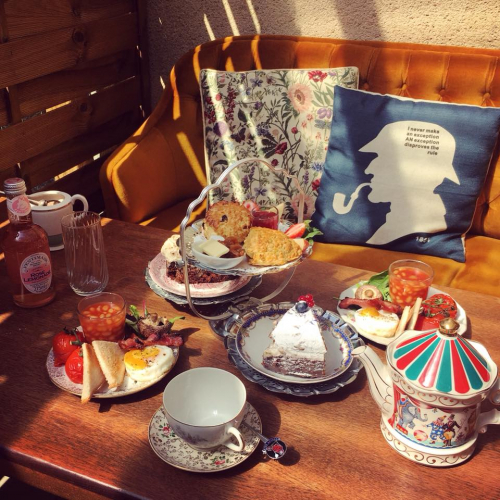 It's Five O'Clock Somewhere