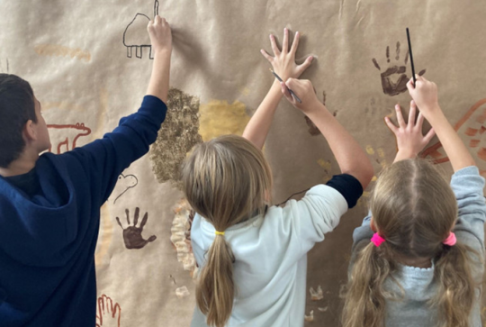 Musée de l'Homme : Atelier "Peindre à la Préhistoire"