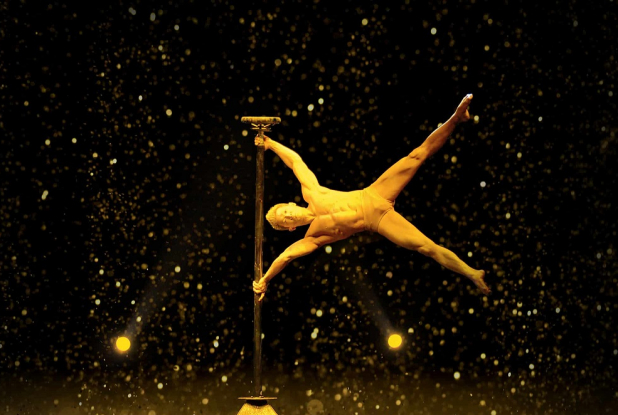 Cirque Phénix Les Jeux du Cirque - equilibre