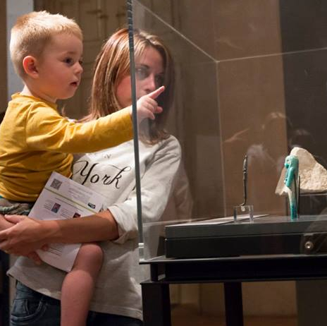 Château de Châteaubriant : expositions en famille