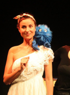Petit monstre se trouve nul de la compagnie Des Ptites Dames, deux comédiennes sur scène