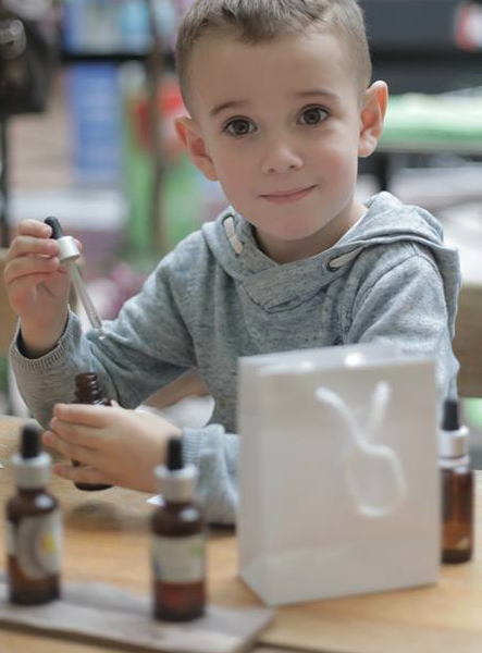 Anniversaire enfant au Bar à Gloss - Mon Atelier Cosmétique