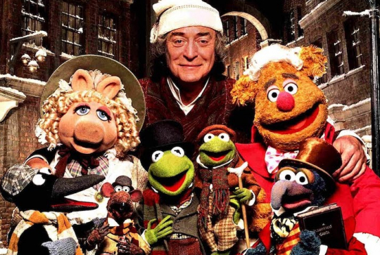 Noël chez les Muppets : Michael Caine