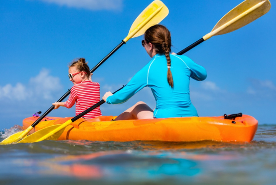 Canoë famille : activité loisirs outdoor