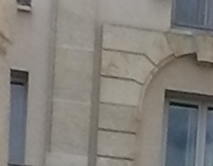 Chasse aux oeufs de Pâques à Bordeaux - enfant et chocolats