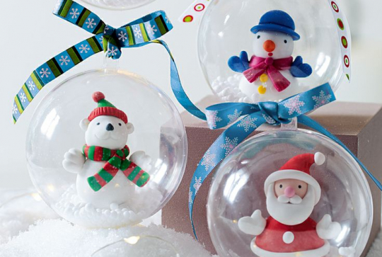 Boule de Noël personnages