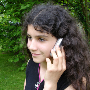 Enfant et téléphone portable