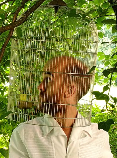 Voler prend 2 L - Cie du tout vivant