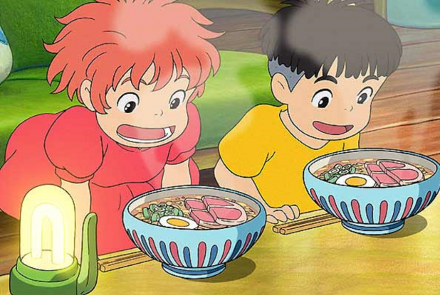 Ponyo et Sosuke  mangent
