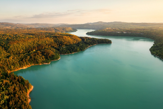 Massif du Jura : Panorama sur le lac de Vouglans