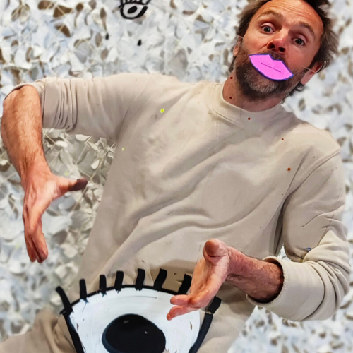 Cloche - Rémi Luchez / ass. des clous