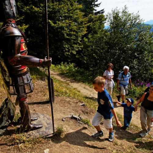 Parcours découverte des enfants dans les Alpes du Léman