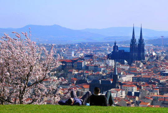 Parc de Monjuzet à Clermont-Ferrand en famille