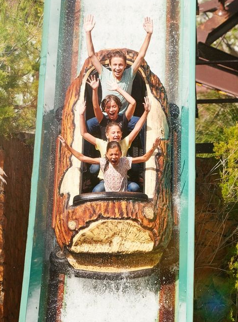 Parcs d'attraction : quelles nouveautés 2021 pour les familles ? PortAventura