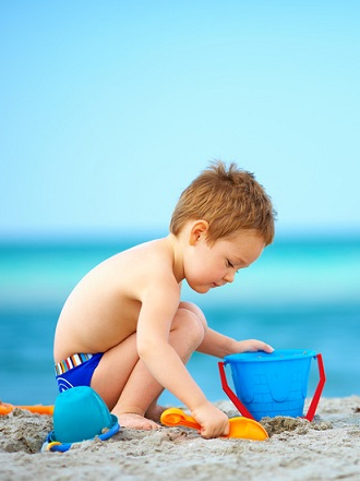Jeux de plage © olesiabilkei - Fotolia.com