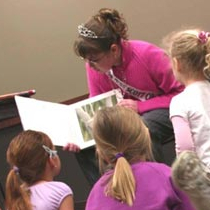 La malle aux histoires à la médiathèque Jules Verne