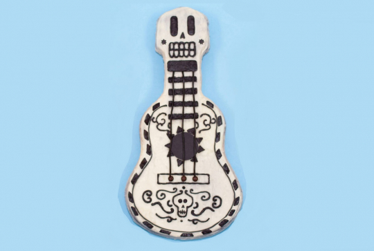 Anniversaire enfants thème Coco Disney-Pixar : le gâteau