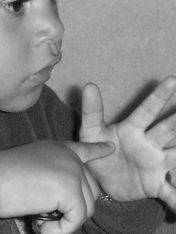 Langue des signes bébé