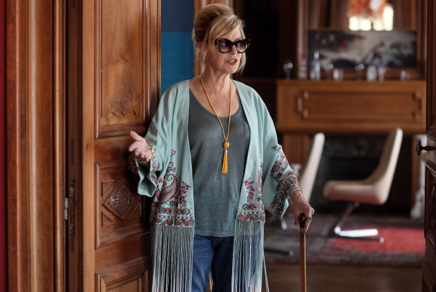 C'est quoi cette mamie ? - Chantal Ladesou