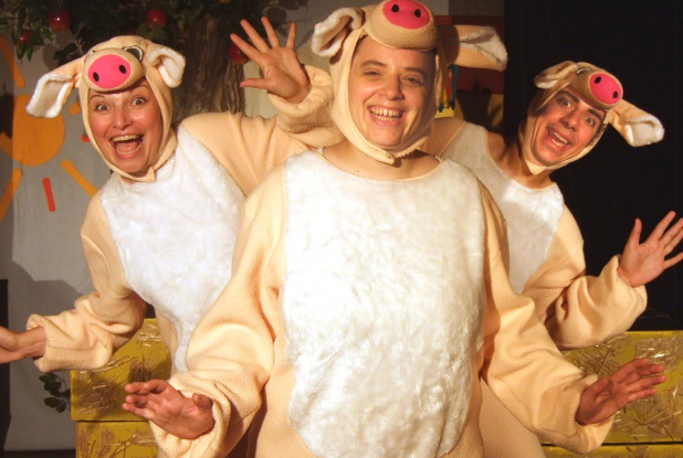 Les trois petits cochons - en cie d'eos