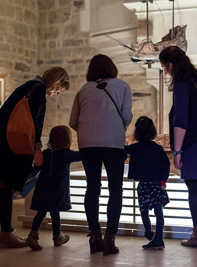 En avant vers le passé - Visite en famille - © Patricia Bassen