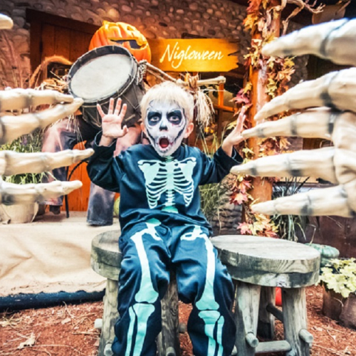 Halloween 2022 dans le parc d'attraction Nigloland