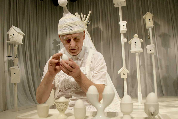 White - Catherine Wheels Theatre Company