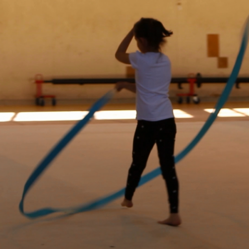 La gymnastique rythmique pour enfants