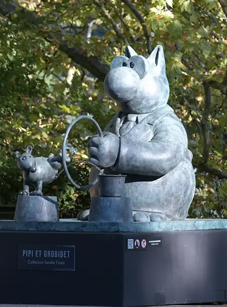 Déambulez avec le Chat !