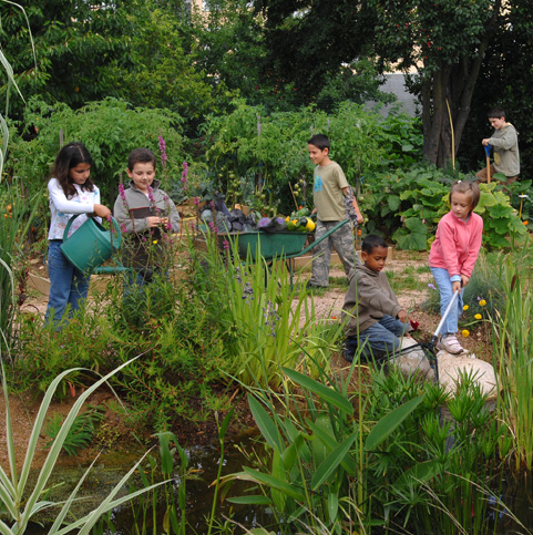 Jardin Découvertes à Décines