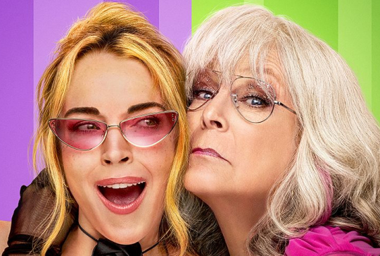 Jamie Lee Curtis et Lindsay Lohan rempilent pour une nouvelle comédie Disney déjantée. Après "Freaky Friday" en 2003, découvrez au cinéma en famille le 6 août 2025 "Freaky Friday 2 : Encore dans la peau de ma mère". : affiche