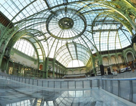 Patinoire éphémère au Grand Palais