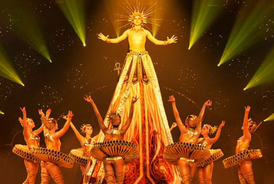 Holiday on Ice - Aurore