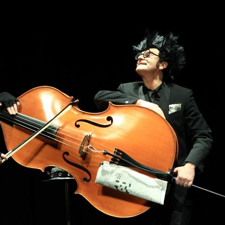 Alice de l'autre côté du monde