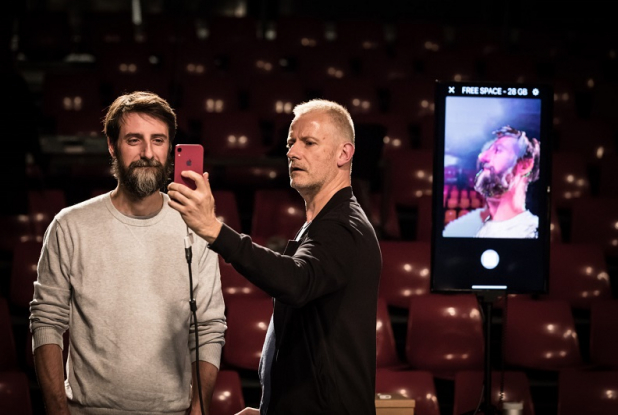 Que du bonheur (avec vos capteurs) - le téléphone