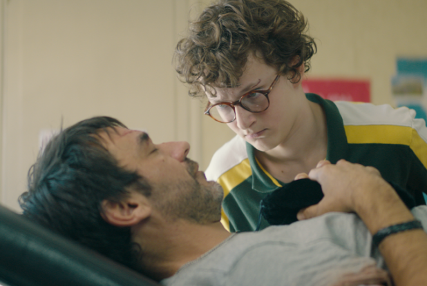 Quand on crie au loup - Victor menace le braqueur