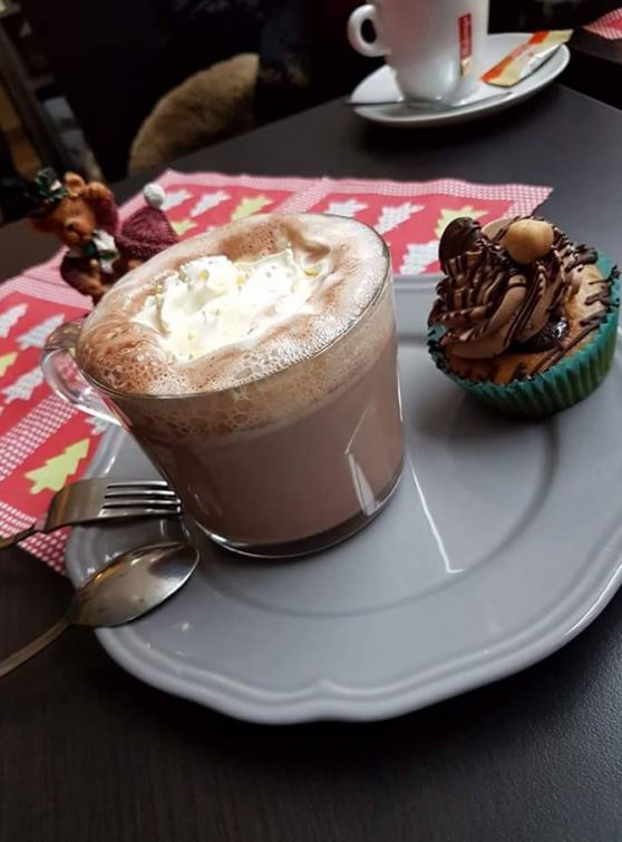 Un délicieux goûter chez Chatperlipopette.