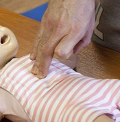 Initiation enfant aux premiers secours