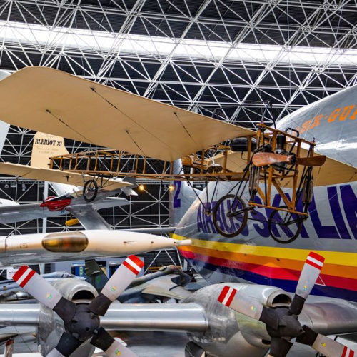 Aeroscopia : avion exposé