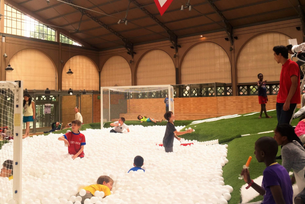 Second Square Summertime - Piscine à balles