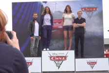 Cars 3 : le casting français au karting