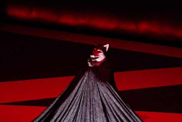 Quand on parle du loup... - Nino d'Introna, création au TNG