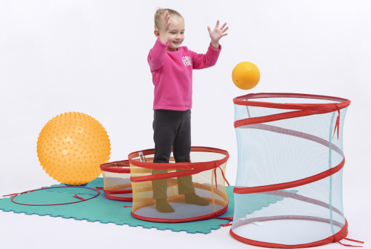 Anniversaire tout-petit : parcours de motricité.